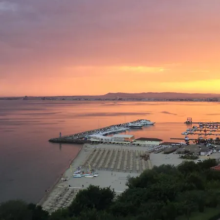 тhe Exlusive And Romantic On The Black Sea * سفيتي فلاس